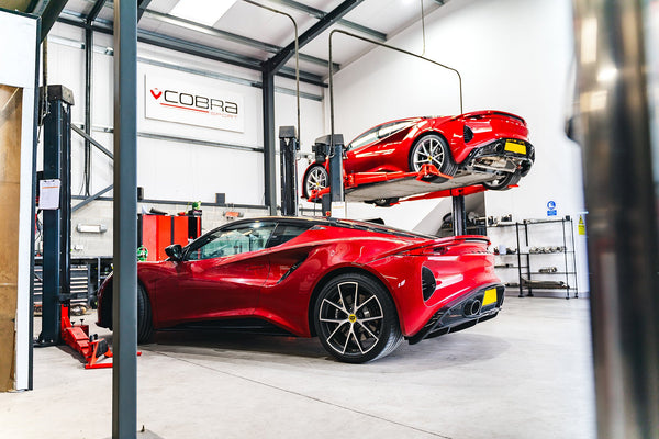 Scarichi sportivi Lotus Emira